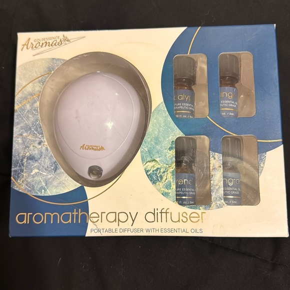 Other - Aromatherapy diffuser with essential oils